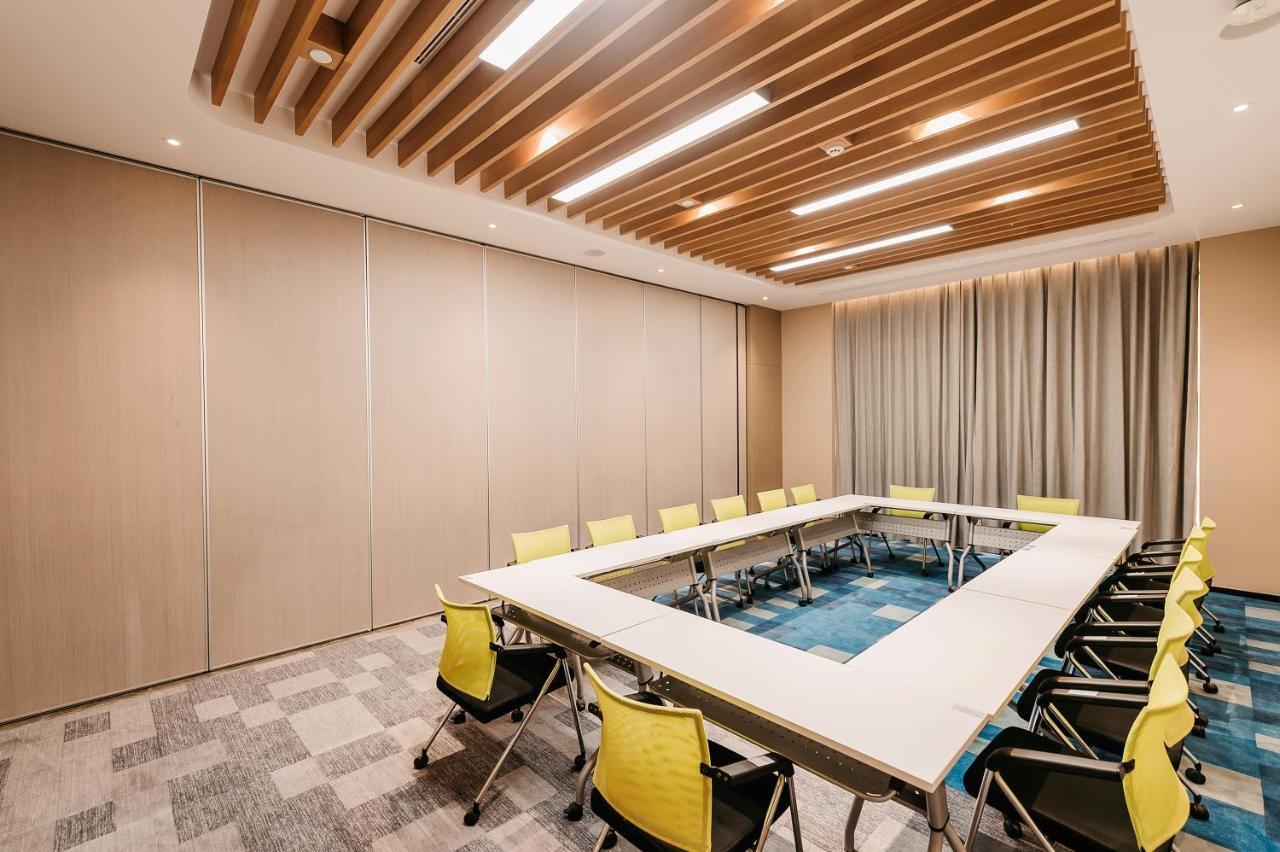 Holiday Inn Express Taizhou Cmc By Ihg Ngoại thất bức ảnh